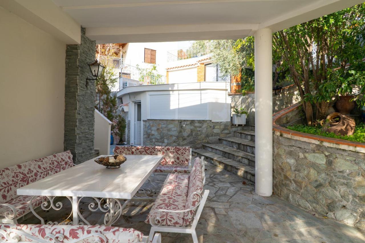 Villa Sea View Volos Bagian luar foto